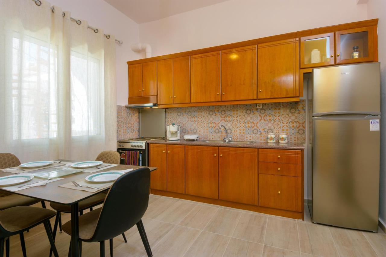 Margarita'S Seafront Luxury Apartment 엘운다 외부 사진