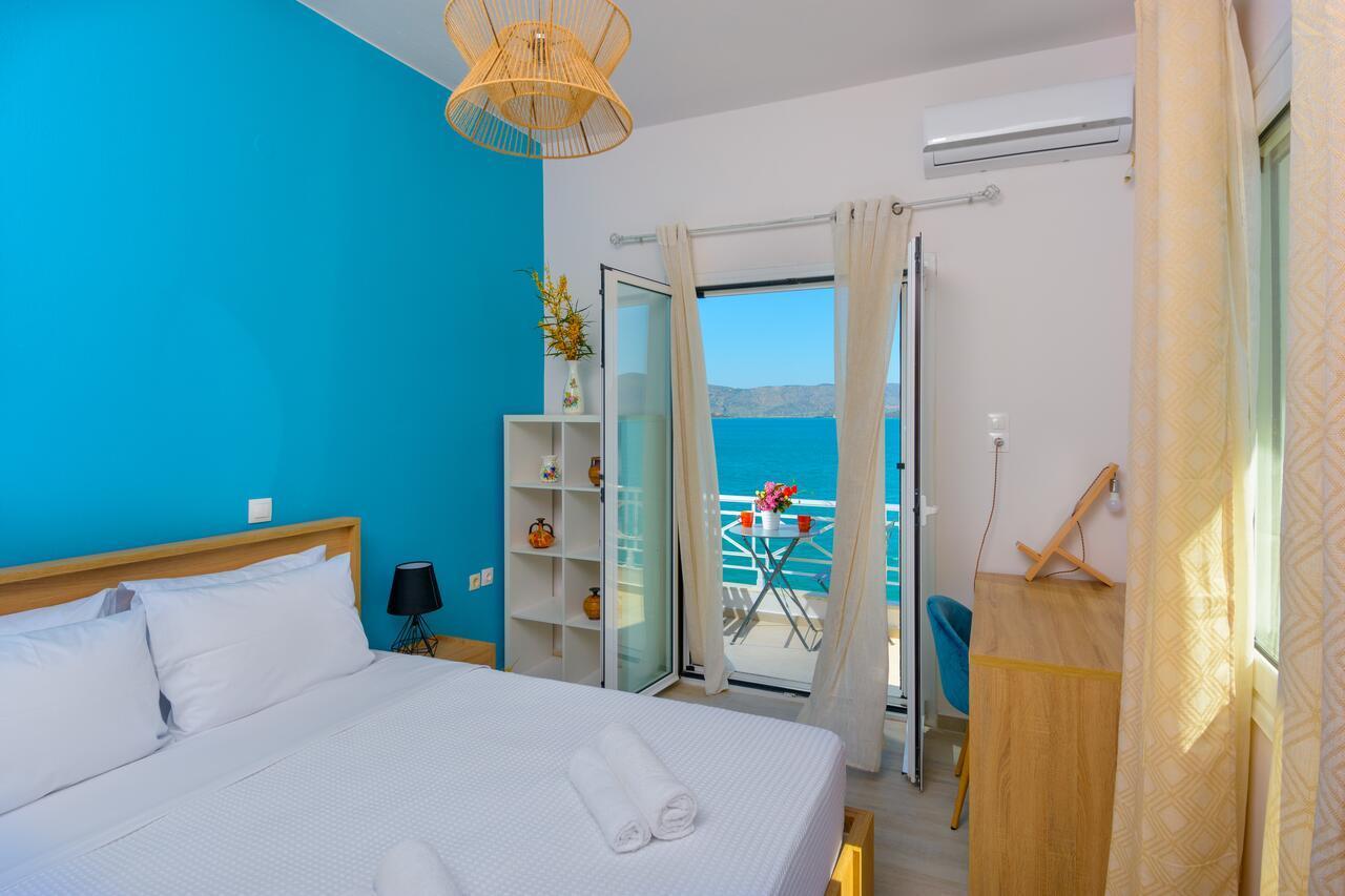 Margarita'S Seafront Luxury Apartment 엘운다 외부 사진