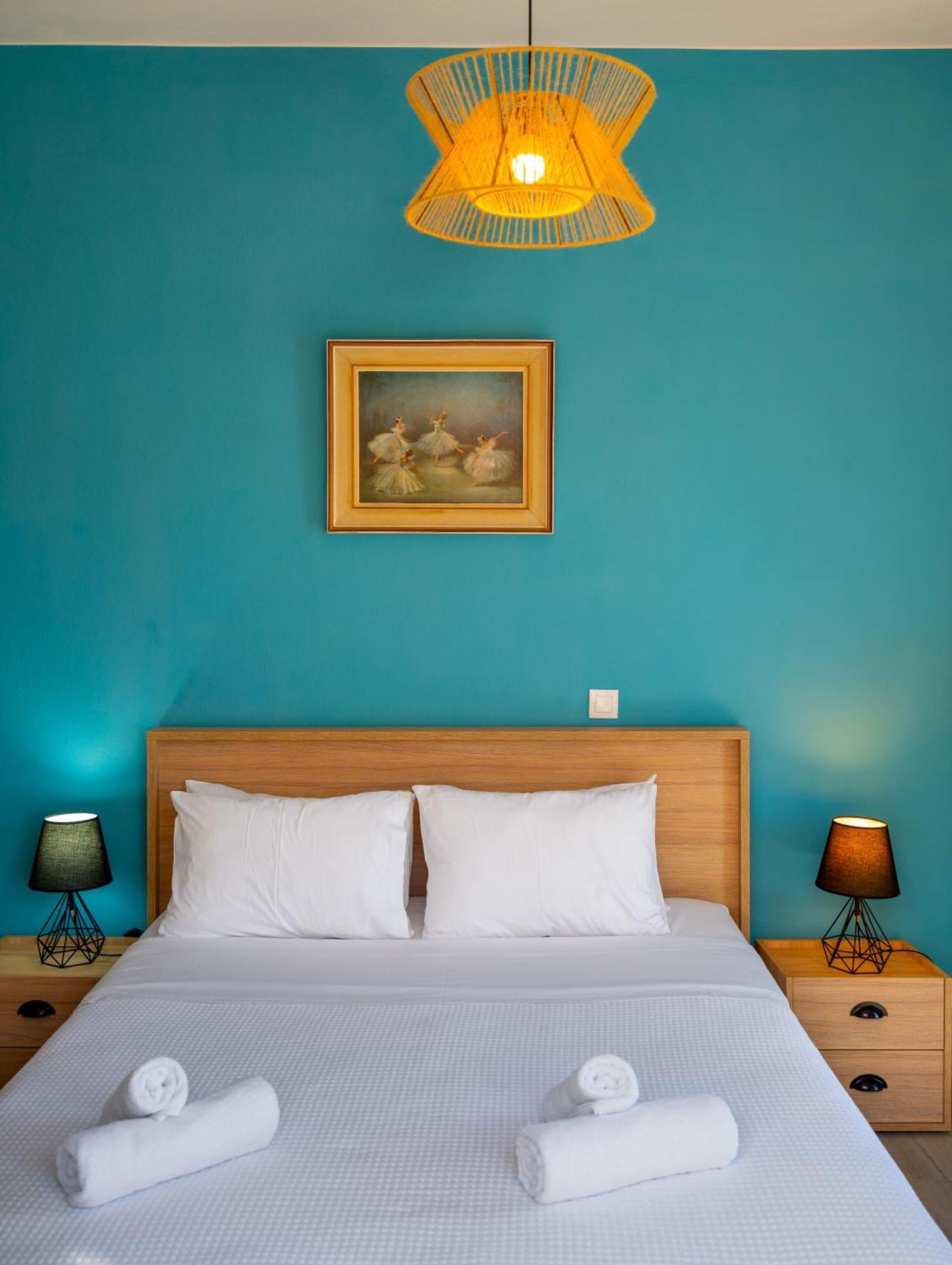 Margarita'S Seafront Luxury Apartment 엘운다 외부 사진